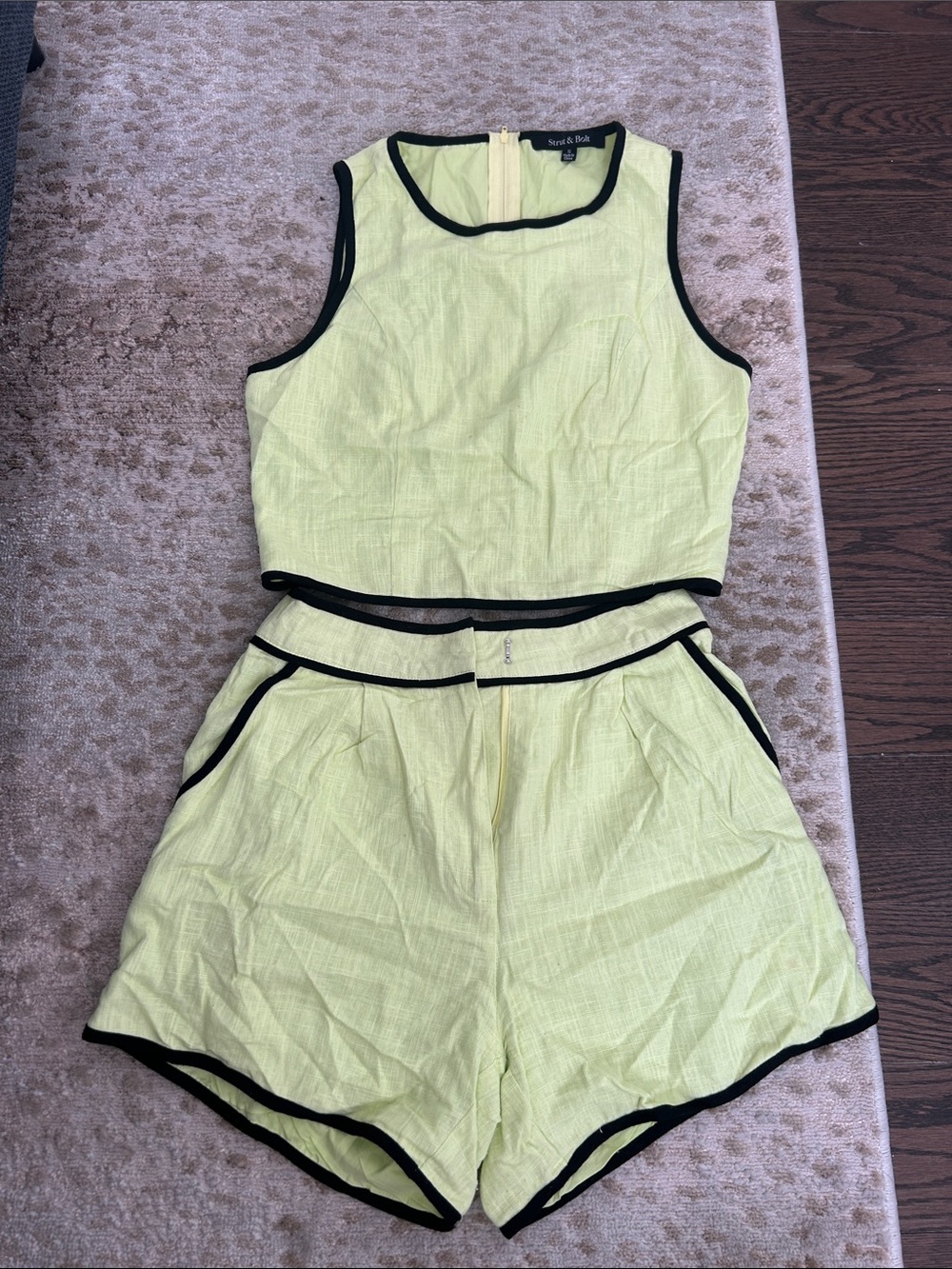 Lime Crop Top and Shorts Set with Black Trim